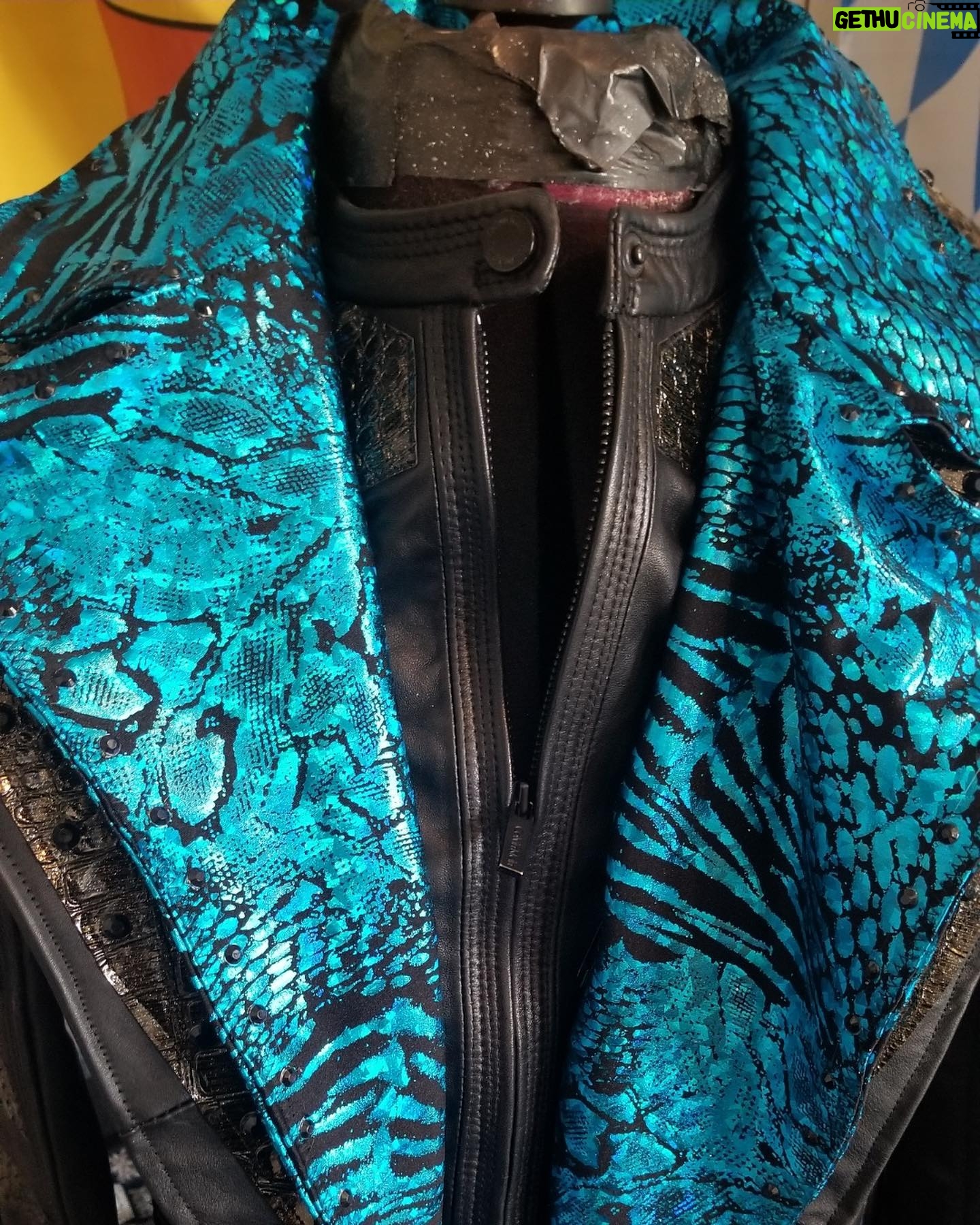 Tamina Instagram - Thank you @kyllacustomrockwear for making this Wrestlemania🏴☠️ jacket that went so great with my ring gear. I loved the the idea of how you can swap out the colors on the collar to match whatever gear I wear🖤🤙🏽🤩 That was hella genius! You always come up with great creative ideas and luv the imagination behind your work... IT is amazing! I truly appreciate your hard work and dedication to always making me something when needed. Even tho it was hella hot that night of Mania🤣 LOL I Still wore it😉😂😅 Thank you again Girl🖤❤️🤟🏽💙