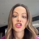 Tammin Sursok Instagram – Sometimes feeling better is in the easiest solutions!❤️🤩
What makes you feel better?!

#mentalhealth
 #mentalhealthawareness
#selfcare
#selflove
#anxiety
#love
#mentalhealthmatters