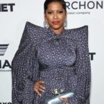Tamron Hall Instagram - Congratulations @fernmallis! ♥️ I am honored to celebrate your legacy as creator of the iconic New York Fashion Week! I’m thrilled to have personally witnessed how you continue to ensure designers of all backgrounds have a seat at the table. Congratulations on being inducted into the @accessoriescouncil Hall of Fame. 💇🏾‍♀️ @johnnywright220 💄 @raul0tero 👗 Vintage @balenciaga @lilyetcie Earrings/handbag: @alexisbittar