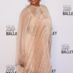 Tamron Hall Instagram - How my @nycballet Spring Gala look came together! ✨🩰 💇🏾‍♀️ @johnnywright220 💄@raul0tero 👁️ @damoneroberts 💅🏾@shespolished 👗@bibhumohapatra Colorist: @sherwincolornyc