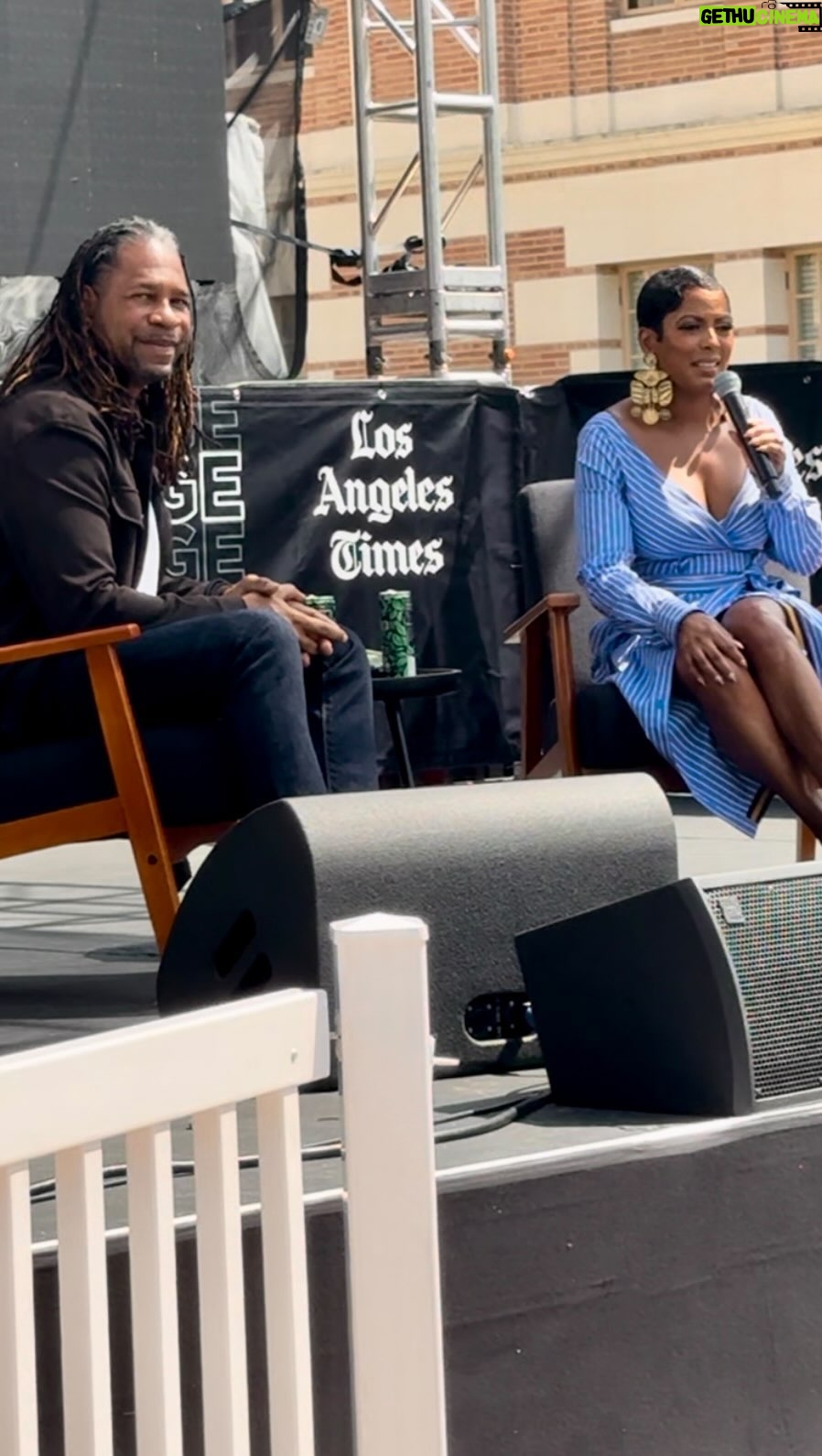 Tamron Hall Instagram - LOS ANGELES! You showed up and you showed OUT! 😎 WOW! I truly enjoyed meeting my L.A. #TamFam! Thank you to the @latimesfob for having me, to @lzgranderson for your fantastic moderation, and the lovely folks at @uscedu and @abc7la. 🌴#watchwheretheyhide #aconfidentcook