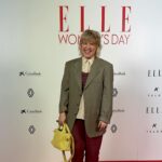 Tania Llasera Instagram - Hoy mismo he acudido a la #ELLEwomensDAY para celebrar a la mujer en una jornada de entrevistas, consejos y coloquios entre chicas. Gracias @elle_spain por organizar días tan completos como el de hoy. Look improvisado de hoy: pantalón y camisa de @chaucas_madrid y la americana de segunda mano de @humana_secondhand_es ah! Y el corset es de @victoriassecretspain
