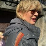 Tania Llasera Instagram - Fotos primeras del pelo, que según mi madre esta precioso mira que te hago fotos. Jajajaj. Fin de en el norte, el tiempo una 💩 absoluta. Aunque estas fotos son de los dos segundos que hizo bueno. Abuelos e hijos de disfrute absoluto. #desaparecidayfeliz #vidaoffline.