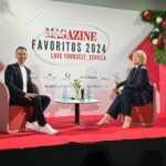 Tania Llasera Instagram - A veces también sufro el #sindromedaIaIMPOSTORA, hay momentos pasajeros en mi casa, haciendo directos, donde echo de menos trabajar en la televisión o cuando me pregunto si a alguien le importa lo que hago o dejo de hacer. Recibo hate y a veces dudo, aunque tampoco mucho eh, pero pasa, me pasa y no voy a esconderlo. Como toda hija de vecina, nada nuevo LLASERA. Yo soy mi peor enemiga y crítica, aunque intento ser también mi mejor amiga a la vez. No siempre lo consigo. Intento cambiar el mundo, trabajo a trabajo, directo a directo, pasito a pasito. Empezando pequeñito para llegar lo más lejitos. Y los premios antes no los valoraba tanto(alguno tengo) pero año a año, los saboreo mas lento, los disfruto más, los valoro mucho más. También me pongo más en calor ahora, a mis 44. Porque mi vida ahora va más lenta, pero también más segura. Y os aseguro que me ha llegado hoy, recibir este premio a favorita 2024 en muy buena compañía. @imlorenaduran @victormadrid @marisajarab y muchas gracias a @yoestoycomonunca y a @sevillamagazine por hacerlo posible. Que bonita eres #sevilla, y que bonito sentirme tan preciosa por dentro por tus calles. #graciasvida