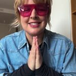 Tania Llasera Instagram - HABLAMOS HOY DE #ai y de #codigosfamiliares para estar más seguras y tranquilas tanto las madres y los padres, como los niños. #esponTANIA