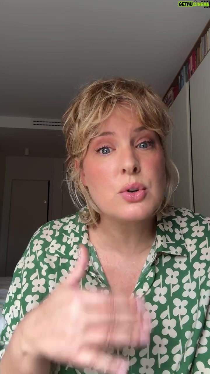 Tania Llasera Instagram - Discurso sobre #LaConciliacion que os regalo hoy día #8M en el #DiadelaMujer #feminista #tribu #generacionX #happyInternationalWOMENSDAY #esponTANIA #44