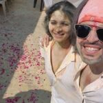Tanishaa Mukerji Instagram - Holi ka त्योहार 🌈🌈🌈 Thank you @tanishaamukerji for having us, really had a great time. #holifestival #birthdaycelebrations