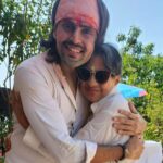 Tanishaa Mukerji Instagram - Holi ka त्योहार 🌈🌈🌈 Thank you @tanishaamukerji for having us, really had a great time. #holifestival #birthdaycelebrations