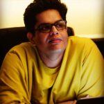 Tanmay Bhat Instagram - Thinking about ordering 5 packets of biryani but not eat the biryani, instead eat that delicious fried onion that gets stuck on the cover of every biryani. Mmmm. Sex.