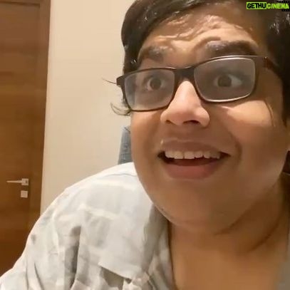 Tanmay Bhat Instagram - I’m looking for a new flatmate. Interested applicants can apply. Thank you @housingindia for exposing this scoundrel. #ItniMehnatMatKaro #YahaSearchKhatamKaro