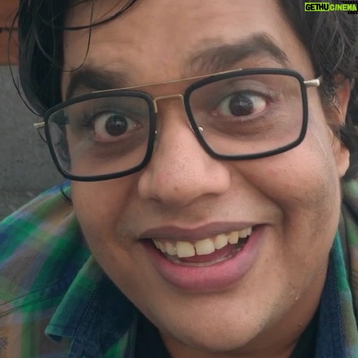 Tanmay Bhat Instagram - @rahulsubramanic @sumukhisuresh @salonayyy @kaneezsurka @kennethseb @mojorojo I thought being in my vlogs will make you guys funny but clearly, it didn’t work. Kids, here’s how you do it. Now, if you can do better than me - I invite you all to roast me using @spotifyindia playlists because you guys are definitely funnier than my friends. Thank you @spotifyindia for being the rider and provider for all my playlist needs. Go listen to some of my hip-hop favourites, link in bio