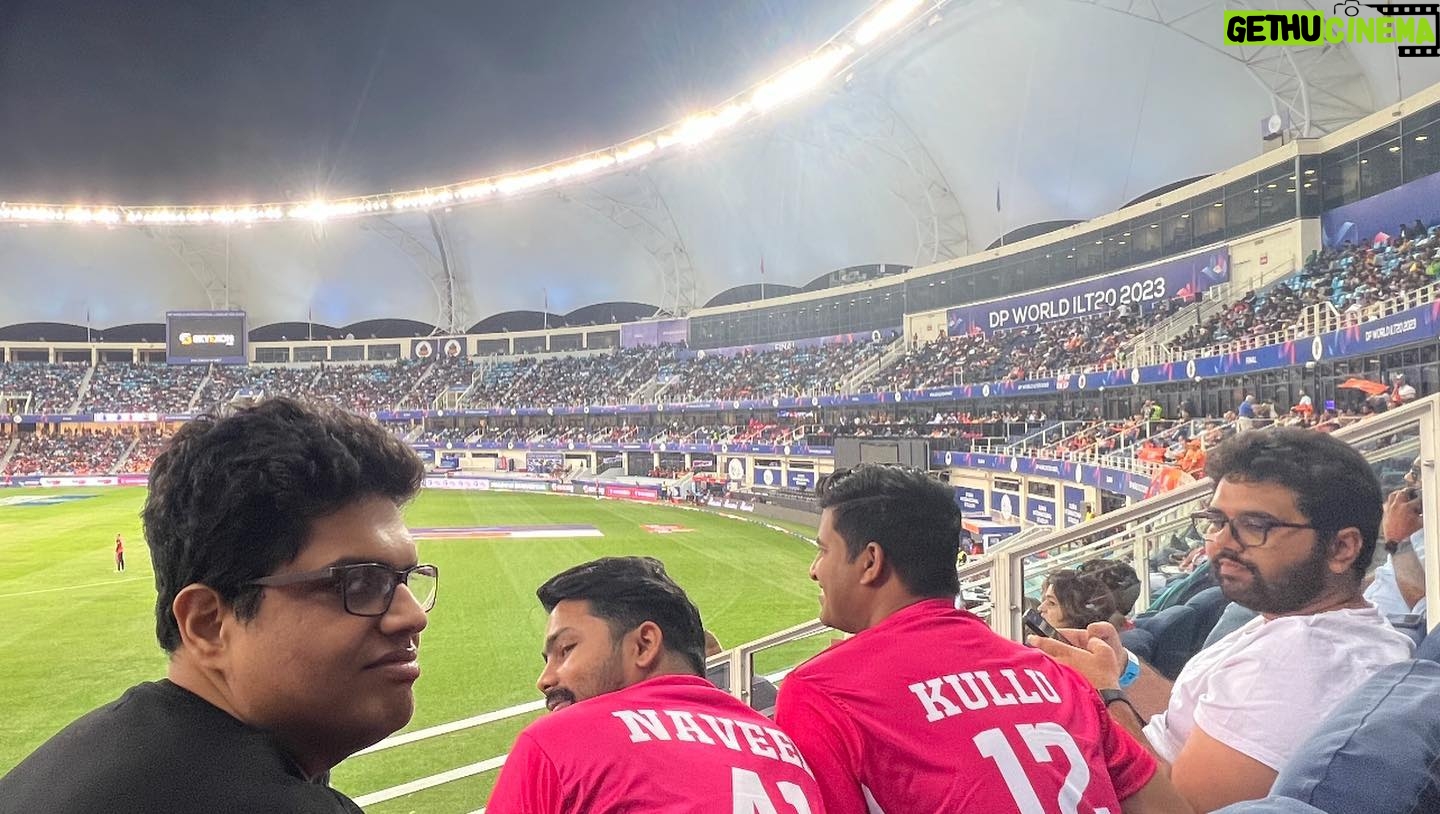 Tanmay Bhat Instagram - Baller time at the @ilt20official with this gang. Shoutout to @sportsbuzz.11 @tgbtroop for bringing the og gang down ✌️✌️Vlog incoming.