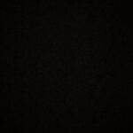 Tannaz Tabatabaei Instagram - #blackouttuesday . کرونا به ما ثابت کرد که ما همه ساکن کره زمین هستیم ، هیچ مرز و محدوده ای هم وجود ندارد،ما انسان‌ها در اصل و ذات انسانی برابریم، و ما همه انسان‌های روی کره زمین یک روح مشترک در جسم‌های مختلف هستیم، این روح واحد که مثل یک آیینه شکسته شده که در تیکه های کوچک تر آن در انسانها، حیوانات و نباتات تجلی و تجسم پیدا کرده. زندگی همه انسانها موجودات و نباتات مهمه نگاه خودی و غیر خودی که ما منتقد آن در ایدئولوژی کشورمون هستیم، نگاه درستی نیست و معتقدم از نگاه فرد فردمون نشات میگیره همدردی و کنجکاوی در هر انسانی نشان از باز بودن دریچه قلب و روحش نسبت به کره ایست که در آن زیست می کند، ما نمی توانیم انتظار داشته باشیم با جهان در تعامل سیاسی سالم باشیم ولی خود ما مردم نگاه اهم و فل اهم نسبت به این کره خاکی داشته باشیم، آتش سوزی فراگیر در استرالیا و سوختن حیوانات و گیاهان در اونجا به همون اندازه درد ناکه که آتش سوزی در منطقه زاگرس درسرزمین عزیزمون که ریشه در عدم مراقبت از محیط زیست داره و ما تک به تک مسئولیم تا از ریشه اصلاح کنیم، اگر مرز های نگاه و عمق نگرش به دنیا را در خودمون بزرگ تر و وسیع تر کنیم می بینیم ، که همه ما در هر جایی از این کره خاکی، دغدغه عدالت، فقر، خشونت، احترام به حریم شخصی و غیره و غیره رو داریم، و سرکوب و خشونت در تمام دنیا درد ناکه ،فکر می کنم ریشه این خودی و غیر خودی و نگاه فصل کننده خود از دیگری ، ما رو هر روز بیشتر عقب نگه می داره، وقتی جنبشی مردمی از روی عدالت خواهی از سوی ما اتفاق می افته از حمایت شهروندی در هر نقطه از دنیابه همون اندازه خوشحال میشیم که از حمایت شهروند ایرانی، انسانیت مرز نداره، کشور و محدوده نداره، انسانیت یعنی لمس خدا درون تک تک انسان‌ها، حیوانات ،گیاهان، سفیدپوستان و سیاه پوستان، شرقی و غربی هم نداره، شاید بشه این طور معنی کرد که نگاه سیاه و سفید، خودی و غیر خودی رو اول باید از درون در خودمون اصلاح کنیم ، ما شهروند زمینیم