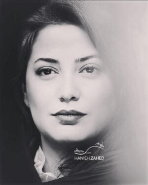Tannaz Tabatabaei Instagram - .

#challengeaccepted 
#womensupportingwomen 
#tannaztabatabaei 
Photo by:HAniyeh Zahed