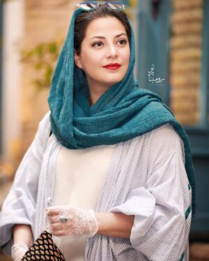 Tannaz Tabatabaei Instagram - .
.
سینما آستارا
اکران مردمی فیلم شنای پروانه📸
@shenayeparvaneh 
#tanaztabatabaei 
#طنازطباطبایی 
#سینما_زنده_است