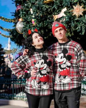Tanner Buchanan Instagram - Bonjour!!! It’s the Holidays @disneylandparis 

Thank you @disneylandparis for such an amazing time! Loved all the #DisneyXmas decorations and spirit!