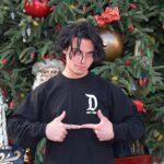 Tanner Buchanan Instagram – Rockin out during the holidays @disneyland

Thank you @disneyland for showing me the magic of @disneyparks and that it can indeed snow in sunny Southern California. 
#DisneylandHolidays
#DisneylandChristmas