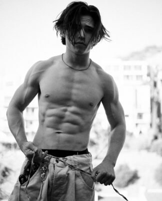 Top 10 Instagram Moments of Tanner Buchanan