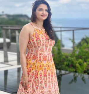 Tanushree Chakraborty Instagram - Sea princess… 👸🏻 

Photo by @subhasreechakraborty 
.
#sea #bali #sealife #beachlife #blue #family #friends #goodvibes #holiday