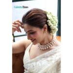 Tanushree Chakraborty Instagram – Here’s the gorgeous Tnusree Chakraborty, giving you style inspiration on how to get ready for Poila Boishakh.

Pic: @tathagataghosh
Makeup: Babusona Saha
Hair: Priya Das
Styling: Raj Banerjee
Location: @bonnefemmeofficial

#poilaboishak #tnusreec #exclusiveshoot #kolkata #noboborsho