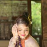 Tanushree Chakraborty Instagram - Reflection…. . Photo by 📸 @subhasreechakraborty . #Holiday #familytime #weekend #bali #beachwear #poolday #sunlight #reflection #swimwear