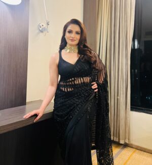 Tanushree Chakraborty Instagram - Women’s day… every day… 

Makeup @brushofpritam 
Hair @hairbymousami 
Saree @jyotee.khaitan 
Blouse @poulami.rgupta 
Styling @rudra_saha_official
jewellery @xenejewellers