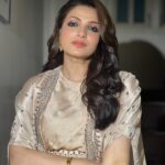 Tanushree Chakraborty Instagram - Born to be real, not to be perfect…. Styling @rudra_saha_official Outfit @ohaskolkata Hair @hairbymousami