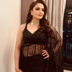 Tanushree Chakraborty Instagram - Women’s day… every day… Makeup @brushofpritam Hair @hairbymousami Saree @jyotee.khaitan Blouse @poulami.rgupta Styling @rudra_saha_official jewellery @xenejewellers