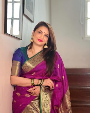 Tanushree Chakraborty Instagram - Happy Saraswati puja everyone… 

Styling @rudra_saha_official 
Outfit @nandiniajker