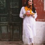 Tanushree Chakraborty Instagram - @tonushree_10 @brushofpritam @rudra_saha_official @canonindia_official Camera Canon EOS R5 Lens Canon 50mm, 70-200 #VibeWithCanon #CANwithCanon #TathagataGhoshPhotography