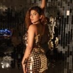 Tanya Chaudhari Instagram - Turning heads and breaking hearts 💖 . . . . 📸 @faizialiphotography 💄 @makeup_asfaque 💇‍♀️ @sisodmanju . . . . #sundayvibes #turningheads #breakinghearts #glamour #highfashion #fashionphotography #fashionshoot #fashionmodel #tanyachaudhari