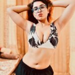 Tanya Chaudhari Instagram – Are you staring at me?
.
.
.
.
Joggers @hrxbrand 
Specs @lenskart 
.
.
.
.
#tbt #staringatme #specsy #explore #trendy #tanyachaudhari