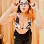 Tanya Chaudhari Instagram – Are you staring at me?
.
.
.
.
Joggers @hrxbrand 
Specs @lenskart 
.
.
.
.
#tbt #staringatme #specsy #explore #trendy #tanyachaudhari