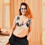 Tanya Chaudhari Instagram – Are you staring at me?
.
.
.
.
Joggers @hrxbrand 
Specs @lenskart 
.
.
.
.
#tbt #staringatme #specsy #explore #trendy #tanyachaudhari