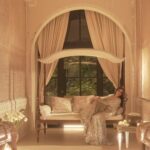 Tanya Maniktala Instagram - Transported in another time and place ✨ @abhinavmishra_  At the stunning new Abhinav Mishra flagship store in Chattarpur, Delhi in Abhinav’s dreamy mirror-work sharara.  Congratulations @abhinavmishrapersonal on the stunning new space! 🌟  Can’t wait to visit again soon 💖  Videography: @jtulsiani Marketing: @quirkbrandconsulting @varunpratap_ HMU: @geetanjalisalon Jewellery: @neetysinghjewellery  #AbhinavMishra #abhinavmishracouture #TanyaManiktala #chattarpur #Delhi