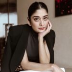 Tanya Maniktala Instagram – Bada Boom, Bada Bling
Styled by – @manekaharisinghani
Outfit – @skims
Hair by – @hnmbysnehal
Makeup by – @makeupbydp18
Photographer – @ychips