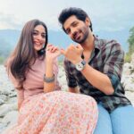 Tanya Maniktala Instagram – βGULABβ – our labour of love premieres worldwide today at the prestigious Chicago South Asian Film Festival. This tale of enduring love and mysticism has been directed by @sanjoynag and produced by @endemolshineind and @tyyproductions
Thank you to our entire team of co-conspirators:
@tanyamaniktala @paoli_dam @rrahulbagga @ujjwalschopra
#VardhanPuri #TanyaManiktala #WorldPremiere #Gulab #FilmFestival #Gratitude