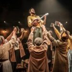 Tanya Reynolds Instagram - Delighted by the response to She Stoops to Conquer at @orangetreetheatre after our first week 🍻 6 more weeks to go and i wonder how many more ways i can suggestively dust a gramophone... Beaut production shots by @marcsbrenner