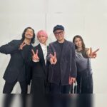 Tao Tsuchiya Instagram - . 4月とは思えない初夏の空に ちょっとびっくりしていますが 太陽の光自体はまだ4月なので 部屋の中はとても爽やかでした。 これから一気に湿度が増えるのかなと思うけれど 今はこの爽やかさを 気持ちよく味わいたいと思います。 . 今日も私は撮影に参加していました。 保育園の可愛いお散歩に出会った時には 「太鳳ちゃん！」と呼び掛けていただいて… 嬉しかったなぁ。 そういえば「まれ」の頃に 「まれちゃん！」と呼び掛けてくれた 小さいお子さんたちは もう中学生とか高校生になっているんですね！ ひえええ…時間って凄い！ 大切に過ごそうと思います。 . 今日も4月28日の #四葉の日 にちなんだ #映画マッチング #愛のクローバー記念上映 に向けての写真を！ これは完成披露試写会の時。 同じような写真が何枚もあるのですが いつものように選びきれないので全部載せます！ . この写真を見て改めて思うのですが… #佐久間大介 さんは #吐夢 を、 #金子ノブアキ さんは #影山 さんを、 （もっと言えば #ボーシヤ も…） 本当に演じていたのかな？と心から不思議に思うほど オンオフの差が凄すぎる！！！ しかもお二人とも 音楽に向き合っていらっしゃるかたで、 その姿もまた違うことを思うと ものすごいエネルギーをお持ちなんだなと思います。 そのエネルギーをマッチングの世界に込めた内田監督も、 これまたものすごいエネルギーをお持ちなんだろうな… そう思うと、今日の写真は パワースポットのような写真かも！