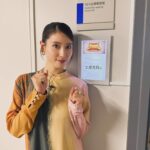 Tao Tsuchiya Instagram - . 心配な状況と闘っていらっしゃる方々は 少しでも 安心できる時間が増えているでしょうか？ 東京は穏やかな１日でした。 今日の空のような心が ひろがるといいなと心から思います。 . まだテレビを観ることが出来る環境に いないかたもいらっしゃるかと思いますが、 今日、これからの夜 7時、 #TBS系列 にて放送されます #THE神業チャレンジ に出演いたします！ . #深澤辰哉 ( #SnowMan )さんの 巨大クレーンゲームの神技や #ファーストサマーウイカ さんのリベンジ、 (これも本当に凄かった！！！) そこに元フィギュアスケート五輪代表の #高橋成美 さんや #市川美織 さんが初参戦されたり、 #神業アーチェリー に挑戦なさった #吉田沙保里 さん、 #村上佳菜子 さん、 #山本千尋 さんも大活躍なさるので、 ２時間スペシャルなのですが あっ！という間の収録でした。 . 人を応援すると パワーを送っているつもりが 気がつけば、応援した側が パワーをもらっていたりしますよね。 この番組でも パワーをたくさんいただいたので、 どうか、 一緒に感じていただけたらと思います！ . 今回の素敵な衣装は、こちら。 いつも本当にありがとうございます！ dress @amerivintage accessories @norme_official @soierie_official