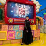 Tao Tsuchiya Instagram - . 東京は昨日に引き続き 寒そうな空が続いています。 全国的にも雪や雨の予想なので 寒さや地盤の変化など、とても心配。 どうか安全でありますよう…！ そして 寒暖の差が激しいと身体もつかれやすいので ゆっくり出来る時があれば 少しでもゆっくりしてくださいね。 . 伝えたい御礼とか気持ちとか たくさんあるのですが 今は撮影とキャンペーンが同時進行で なんだか慌ただしくしています。 前は普通に取り組んでいたのだけれど ライフステージの変化って、 本当に「変化」なんだなぁと 生活に関しても身体に関しても思います。 そのわりに 心が変化してないので、もうちょい成長したい… ひさしぶりに本を読もうかなと思ってます。 おすすめ、あったら教えてください！ . 『ザ！ #世界仰天ニュース 』を観て下さった方々、 感想など下さっている方々、 本当にありがとうございます！！！ . 驚くような内容のお話でしたが、 途中から ハラスメントをする側の人の心が どうしてここまでになったのか、 赤ちゃんとして生まれてから大人になるまでに 何が積み重なってしまったのかを すごく考えさせられました。 知らず知らずに大切にするものが 心からすり抜けてしまったのか、 何かに壊されてしまったのか… これからの時代、考えないといけないことが すごく詰まっているお話だと思いました。 . スタジオでのお話もすごく面白くて なぜだか「一人じゃないんだな」と思えたり… #笑福亭鶴瓶 さんと #中居正広 さんに 久しぶりに御挨拶出来て これから踏ん張るパワーをいただくことも出来ました。 . 大切にすべきものを大切にするためには 守りの姿勢だけじゃ後ずさってしまうし 攻めの姿勢だけじゃ 大切なものを置いてきぼりにしてしまうから 攻守両方の気持ちを バランスよく持っていきたいと思います。 その環境を支えてくれる家族に 心から感謝し続けて その感謝を経験にかえていけたらいいな…