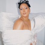 Tara Basro Instagram – Salah satu scene favorit aku dari music video Sal Priadi “Semua Lagu Cinta” adalah adegan perkawinan ini. Khusus untuk dressnya aku sangat berterima kasih kepada @syifanurafantin yang sudah mau merealisasikan ideku, betul2 pas pertama kali liat terharuuuu. Jewellery dari @tiffanyandco yang aku pakai juga langsung bikin bridal look ini terlihat makin bold. Make up & hair elevates the whole thing! Absolutely in Love 🤍

Make Up by : Aditya @vagueskin 
Assisted by : @devianaiwan 
Hair by : @thereal.ekahair 
Wardrobe : @syifanurafantin @_kenakan 
Assisted by : Abiseka & Yasmin
Jewellery : @tiffanyandco 
Nails : @capriques 
Pictures by : Eivan Prabowo & Riki

 #TiffanyLock #LockWithLove 

Special Thanks to 
RUCI Art Space
Milari, Duo Exhibition oleh Hedi Soetardja dan Made Wiguna Valasara