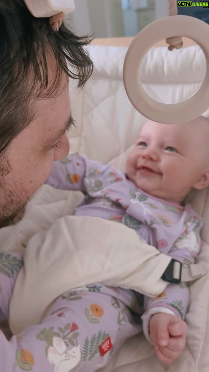 Tara Lipinski Instagram - One of my favorite new pastimes. Watching Todd with Gigi…it’s just too cute. The way they both look at each other. ❤️🫠 And her little smile and giggle. I cant handle the cuteness, I just want to eat her up! #daddyanddaughter #daddydaughtertime #babysfirstchristmas #newbornsnuggles #babysmiles #babygiggles