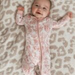 Tara Lipinski Instagram - From this to ➡️ One year ago today we transferred a blob of cells that turned into our beautiful little Georgie! 🎀 I can’t believe you are here my little girl. On this day exactly one year ago I met Mikayla for the first time and now we have had 365 days of a forever friendship. 💕 This day will always be special. Five long years and suddenly today was the day when our luck changed and I am forever grateful. @toddkap #babygirl #ivf #transferday #surrogacy