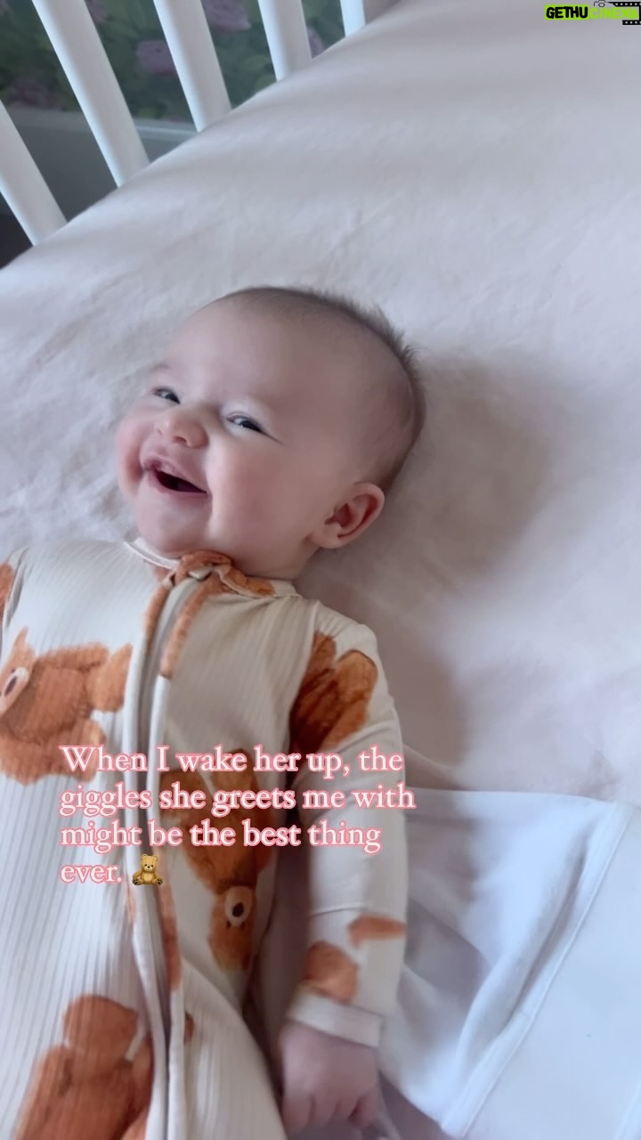 Tara Lipinski Instagram - Sometimes it doesn’t feel like real life. How did we get so lucky with this teddy bear @toddkap? She is non stop giggles and smiles. My favorite part of the day is peeking into her crib in the morning when she wakes up and this is what I am greeted with. Hopefully you aren’t too tired of my baby content but I just can’t help myself. 🥰 #babygiggles #babysmiles #babylaughs #newbornlife #2montholdbaby #babygirl #baby #babybear #babysfirstchristmas