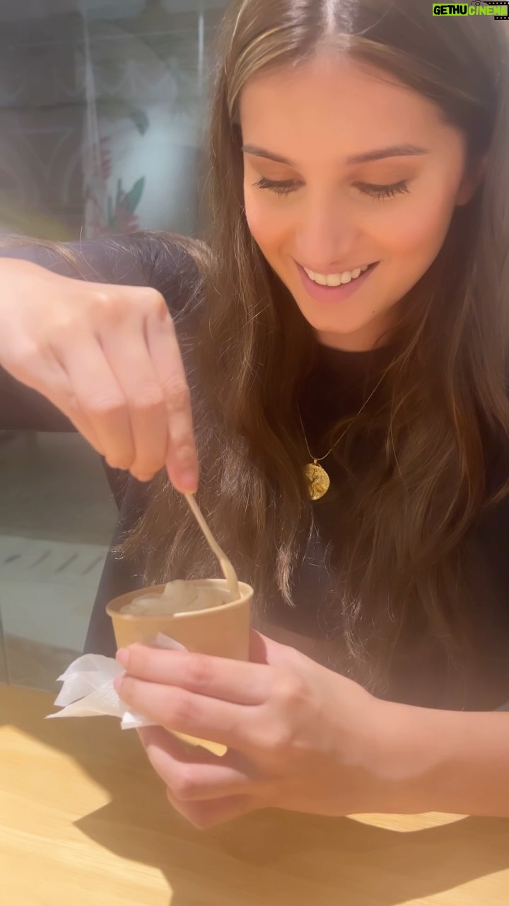 Tara Sutaria Instagram - What you see on Instagram Vs reality π - a smol pup who makes ice cream flowers and sounds like a two year old πΊπ»π€·π»ββοΈ β¦ β A rose for the lady? β πππ @piasutaria