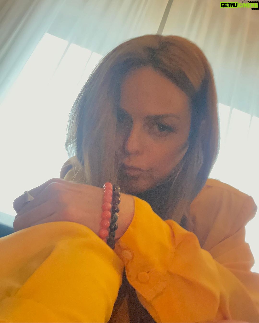 Taryn Manning Instagram - Happy Saturday🌻 Staying positive seeing that I do have a great life, things could be much worse, no doubt about it. Last night seeing all the heroes at the @racetoerasems event truly changed me. I saw the beautiful and courageous @chauntallewis who went thru such a tragedy one night after we were all chillin at the club! She's a true miracle angel. Follow her! Wait till you see what @tommyhilfiger has created!!! Its all overwhelming it's all so good:) I wanted to mostly thank my amazing friends and more importantly the hair genuisness they possess. Thank you for making me and so many others feel like a trillion bucks daily. I thank you from the top of my heart ❤️ @brandonliberati @vickicasciola #hairmafia #stillgoodpeopleleft and thank you @alilasky for throwing the event and for the invite! #queenbee
