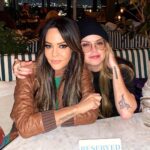Taryn Manning Instagram – Al and i 🤑❤️ @harrietsrooftop #sundayfunday
