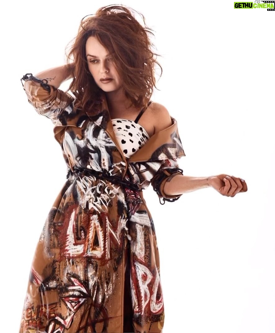 Taryn Manning Instagram - Happy Good Friday. Happy Passover. Happy Good life. Happy grateful life. Happy Blessings. Love my hair by @brandonliberati and love my makeup @johnstapleton ❤️ Los Angeles, California