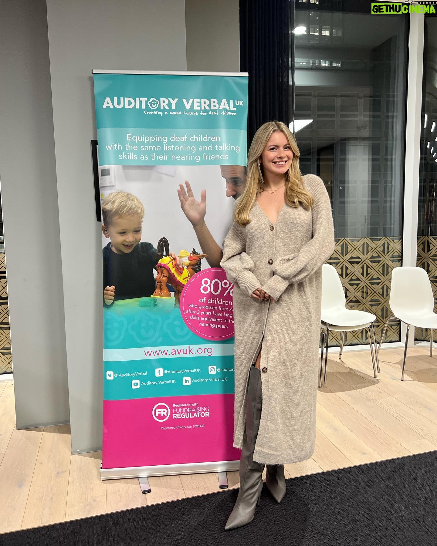 Tasha Ghouri Instagram - Spend the week with me π€ Went to visit the @auditoryverbaluk charity to meet with children and parents who are with this charity to help guide them by giving Auditory verbal therapy, to help them learn to listen and talk, it was so inspiring to hear their stories and it was just amazing π€ Little me went to 10 Downing Street!! π₯Ή So honoured to be part of the loneliness campaign I had the opportunity to speak about deafness, how lonely and isolating it can be, what we can do to tackle that in schools and in everyday life! LFW with @paulcostelloeofficial πΊ Went on the @lorraine to talk about my video I did embracing my deaf accent and moments like this is a pinch me moment because all I ever want to do is educate with positivity and raise awareness, reaching new audiences and spreading kindness. π«ΆπΌ Lastly did a panel chat @groupm_uk to chat about how brands can be more inclusive and represent all disabilities by being authentic and sharing a powerful message π€